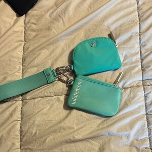 lululemon athletica Aqua Wristlet Set